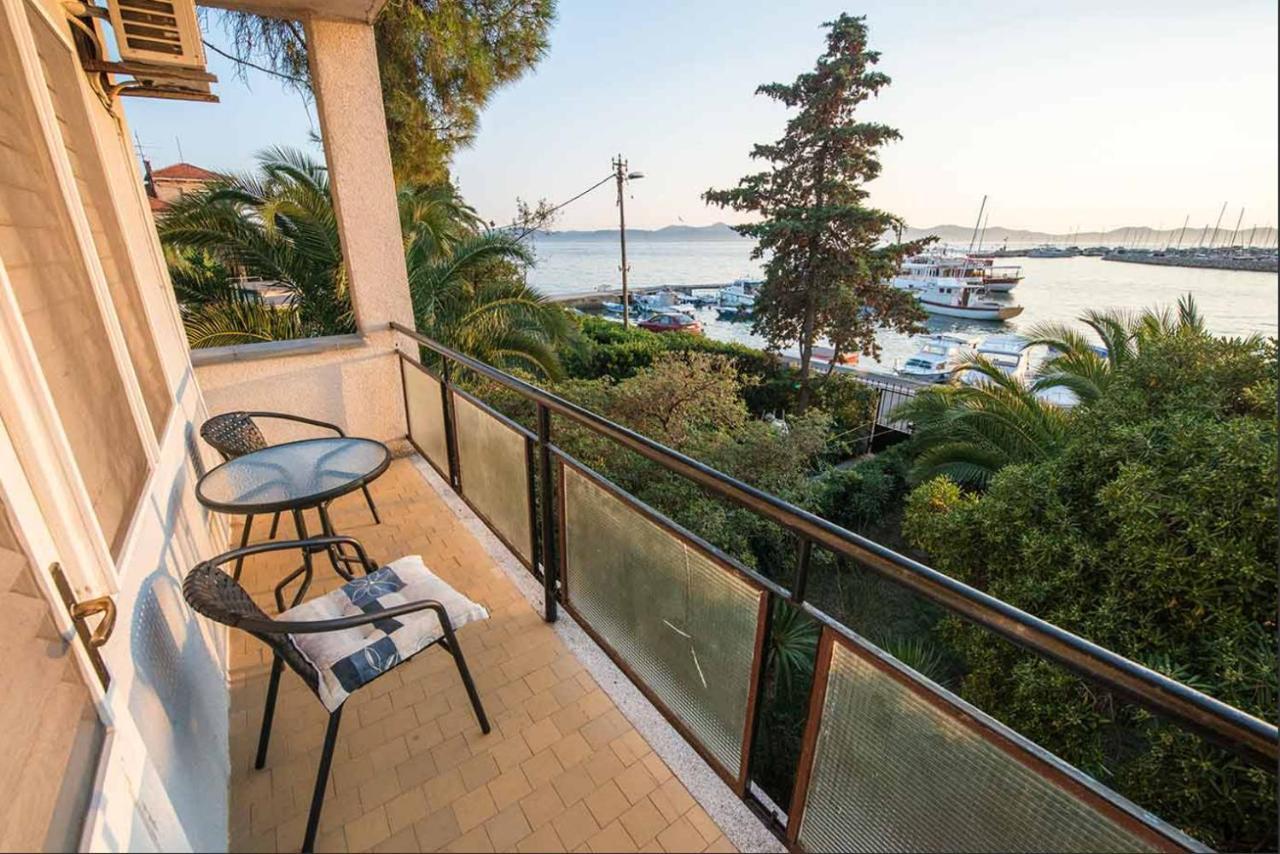 Amazing Seaview Apartment With A Balcony Near The Beach - Kneza Trpimira I Zadar Eksteriør bilde