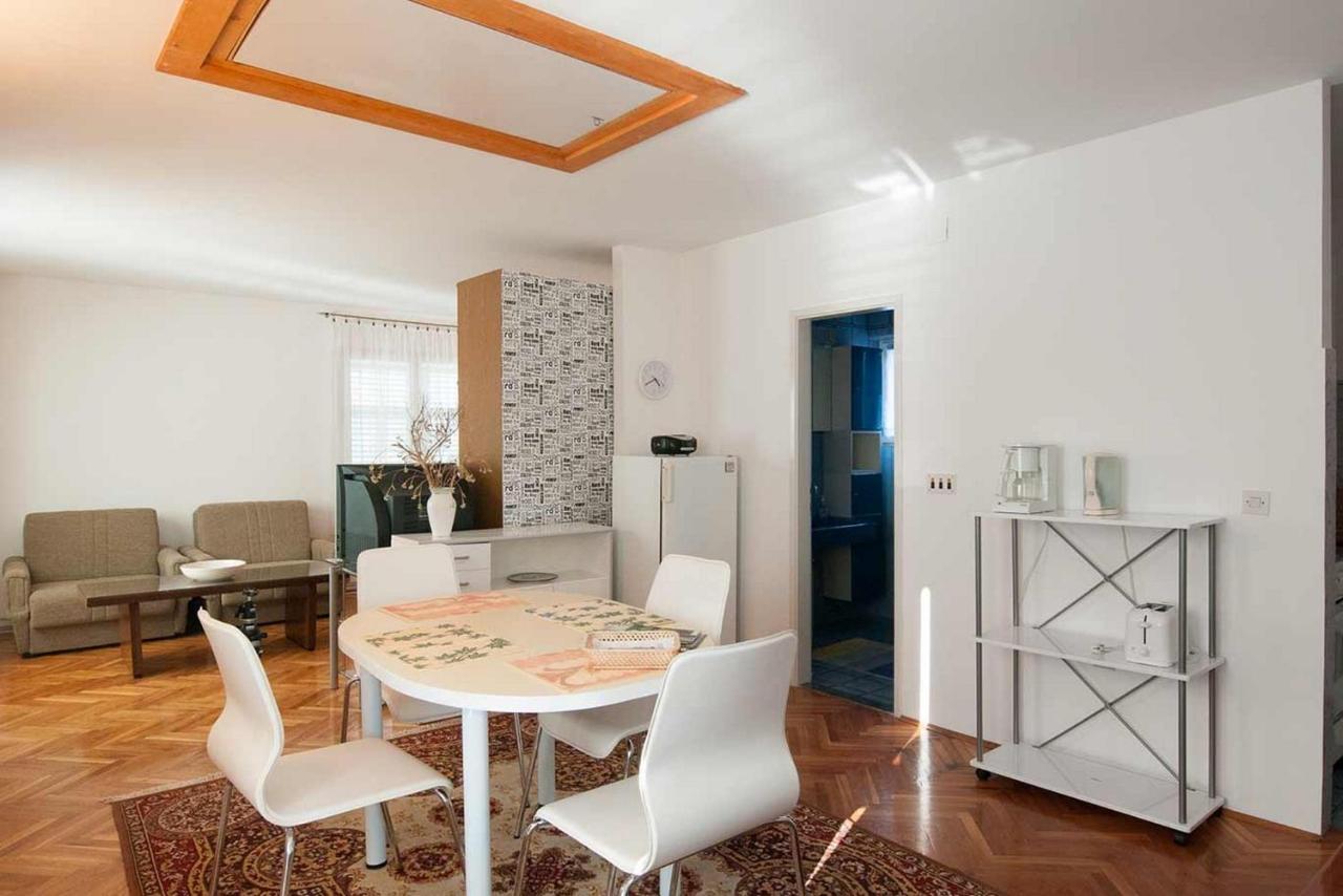 Amazing Seaview Apartment With A Balcony Near The Beach - Kneza Trpimira I Zadar Eksteriør bilde